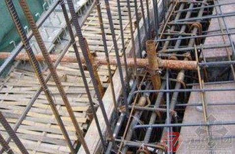 元拓集團(tuán)供應(yīng)通長(zhǎng)腳手板，品質(zhì)有保障